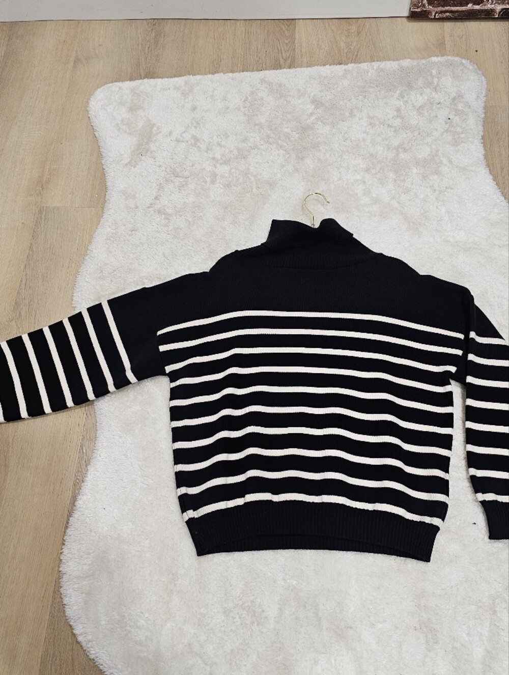 Pistache Italian Knit Sweater S Black Cream Striped Turtleneck Old Money Preppy - Picture 5 of 11